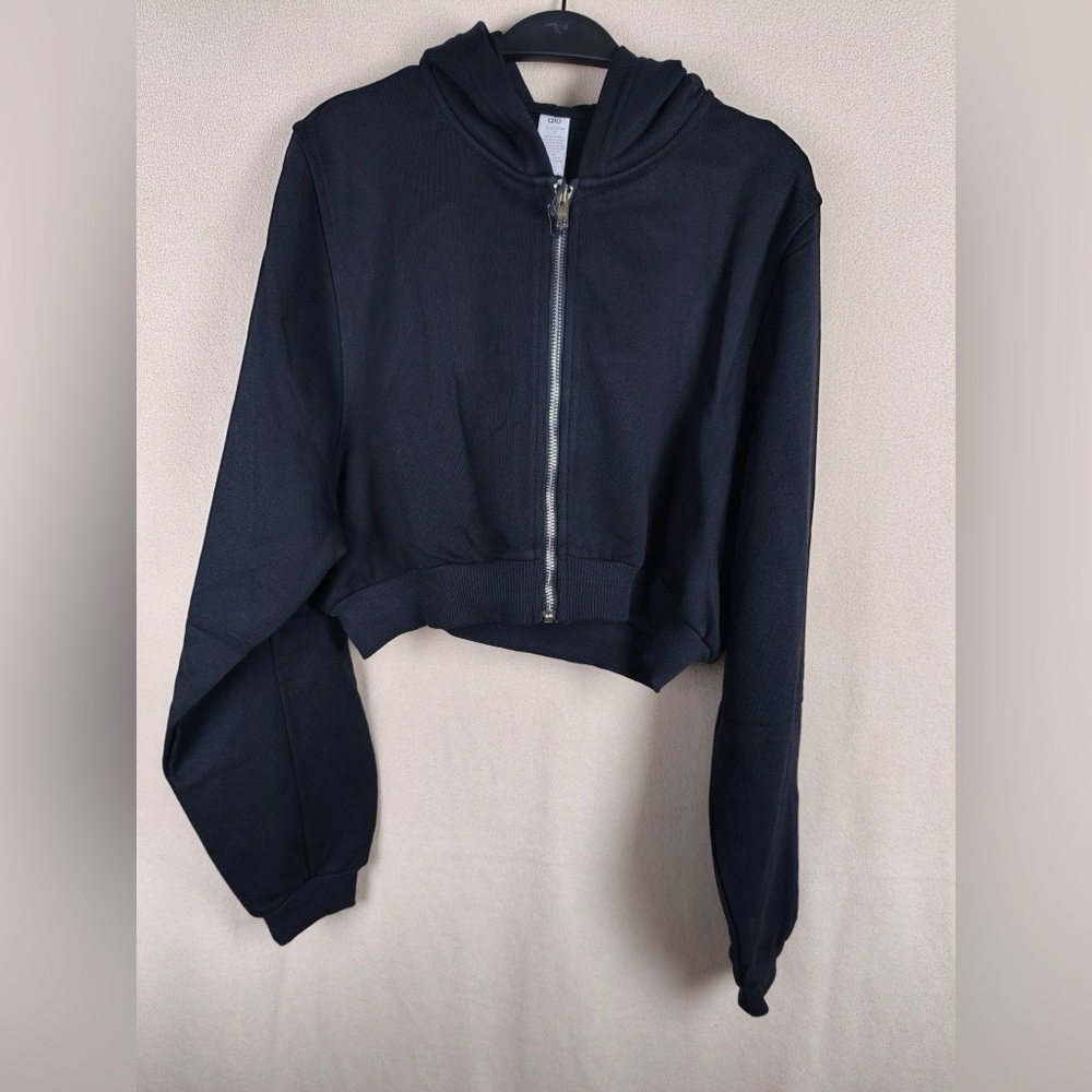 ALO Yoga Cropped Zip Hoodie in Black